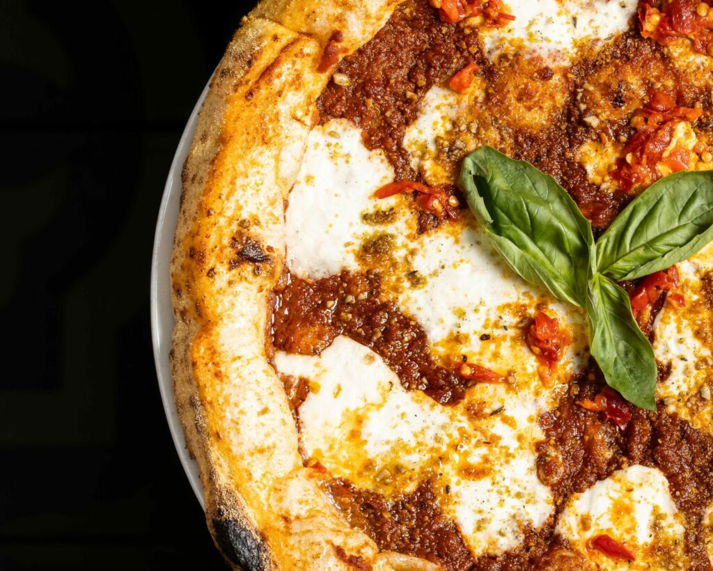 Lassagna-Pizza-Purezza-1731-scaled-e1747142725997-1024x820